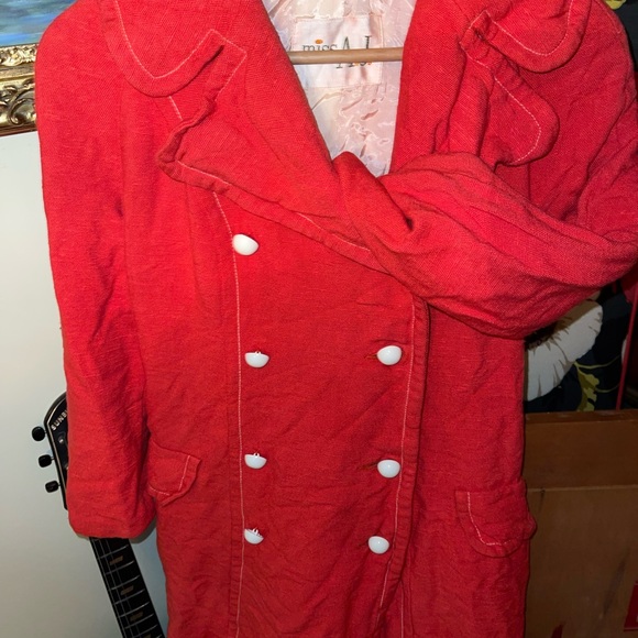 Miss AJ beautiful red Vintage Coat - Picture 2 of 6